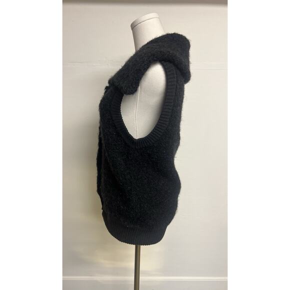 GAP Size Small Womens Vest Alpaca Wool Blend Gray Snap Buttons Ribbed Fuzzy - Picture 4 of 10